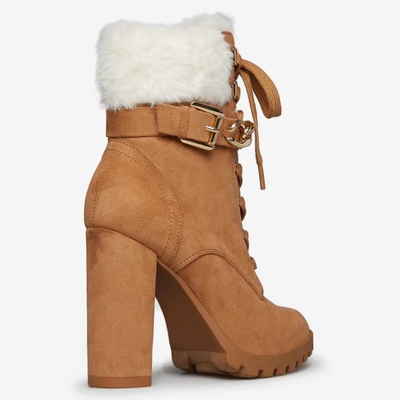 NIB Tan Faux Suede Faux Fur Block Heel Booties - Picture 5 of 5